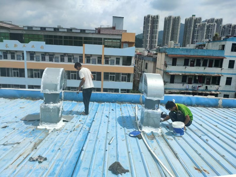 皂市镇钢结构屋面涂料维修方法